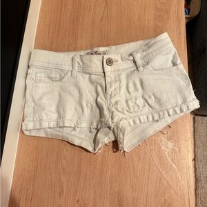 Hollister Women's Light Cream Jean Shorts